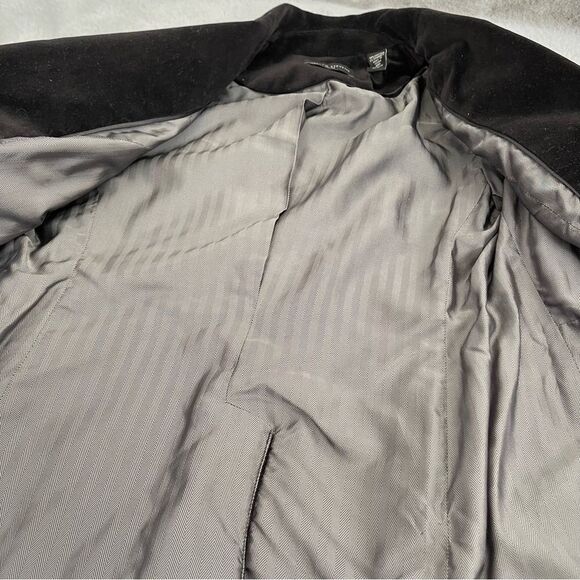 Valerie Stevens Petite size 2P velour black blazer - Picture 6 of 10